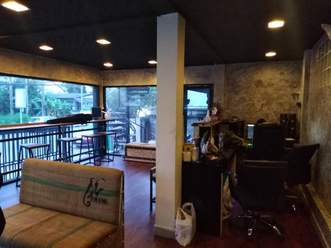 Chang Bed And Bar Hostel (Adults Only) Surat Thani Exterior photo