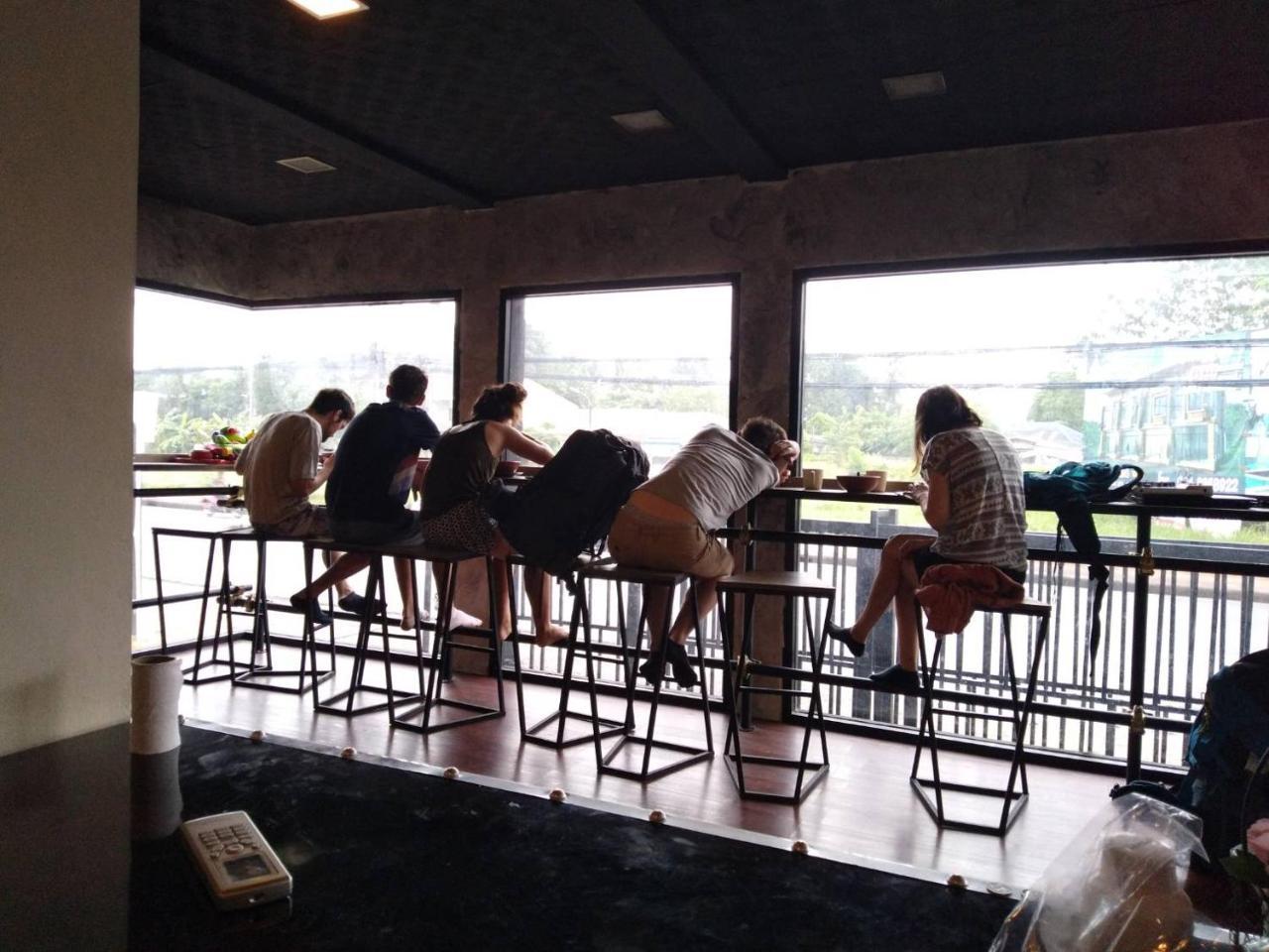 Chang Bed And Bar Hostel (Adults Only) Surat Thani Exterior photo