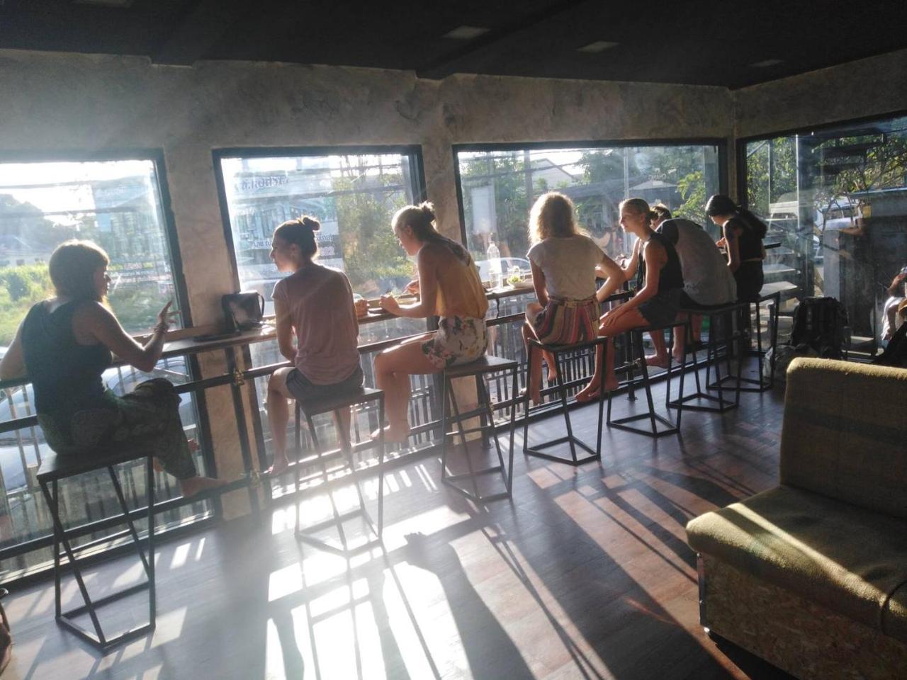 Chang Bed And Bar Hostel (Adults Only) Surat Thani Exterior photo