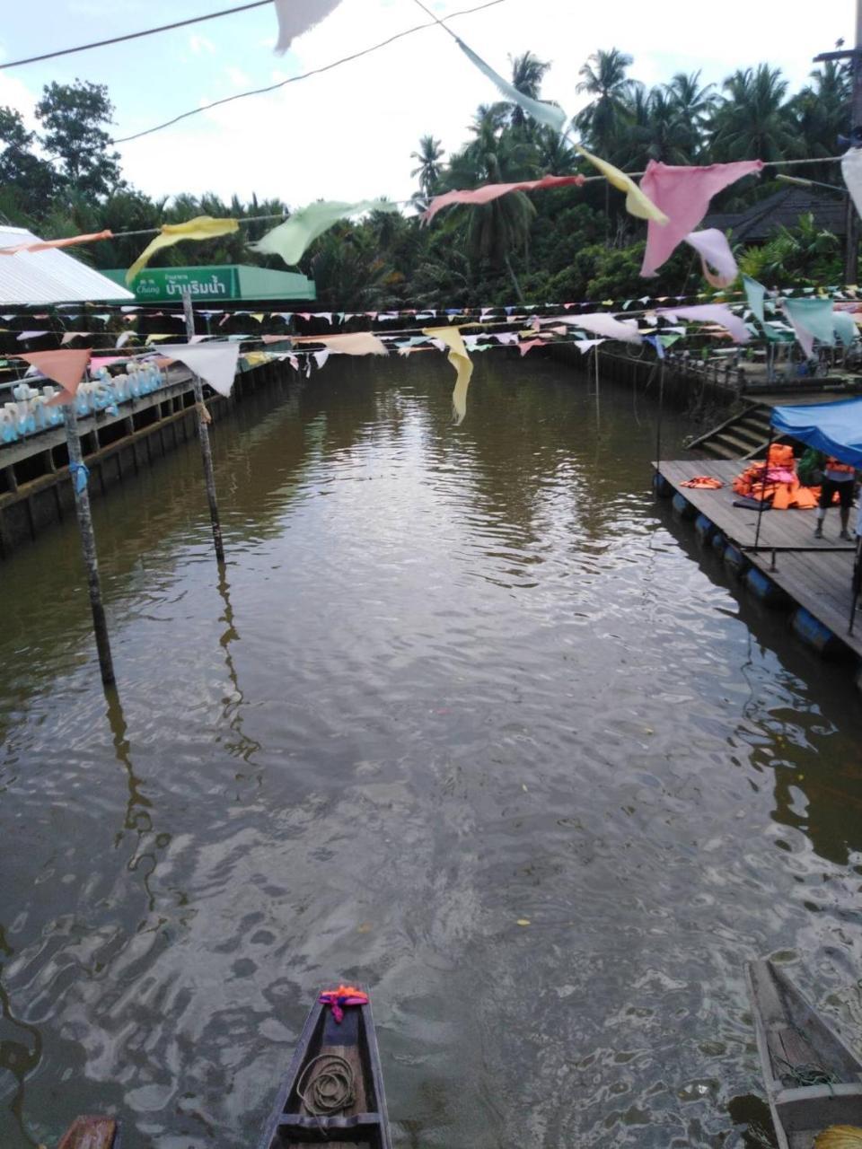 Chang Bed And Bar Hostel (Adults Only) Surat Thani Exterior photo