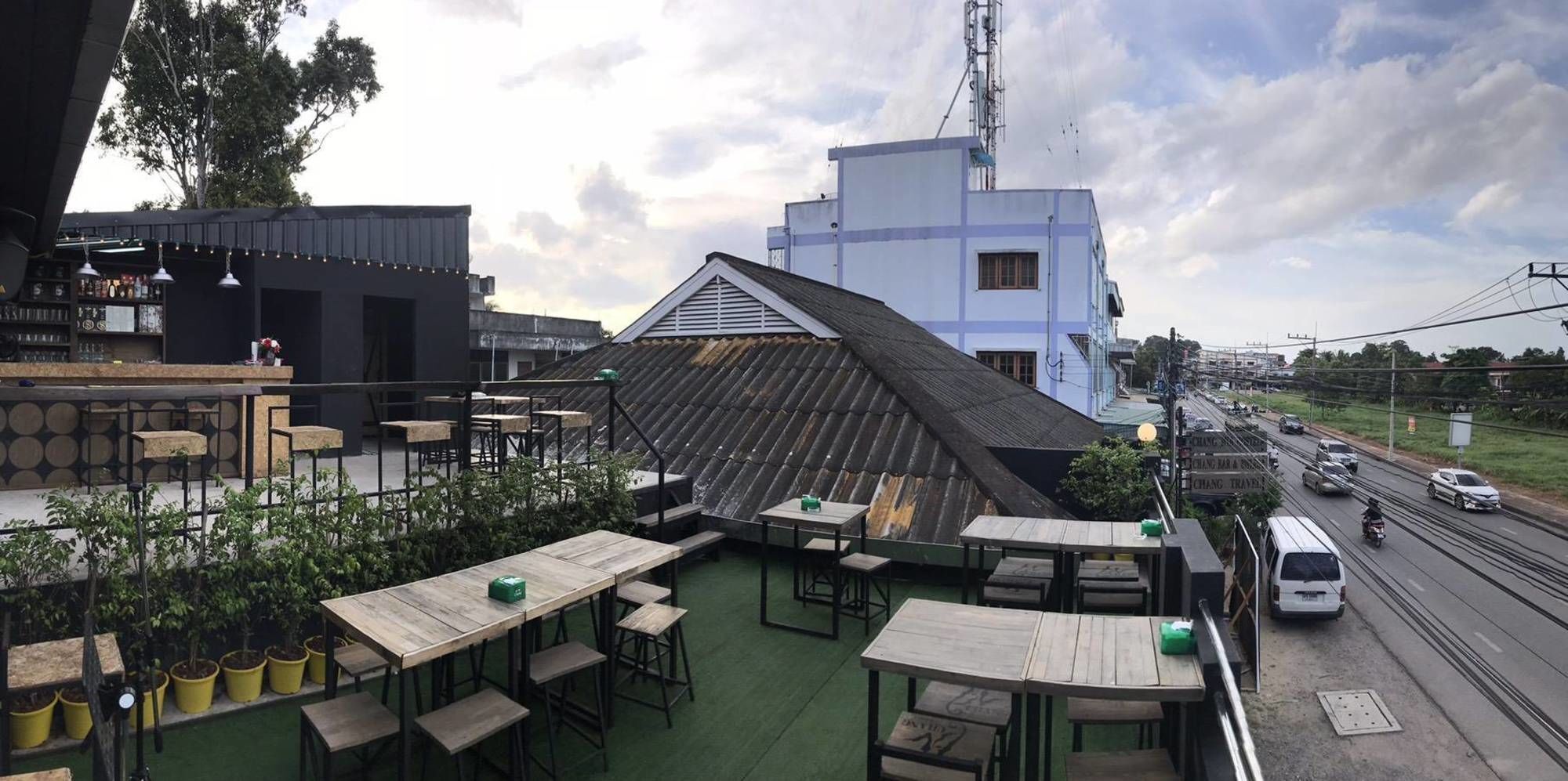 Chang Bed And Bar Hostel (Adults Only) Surat Thani Exterior photo